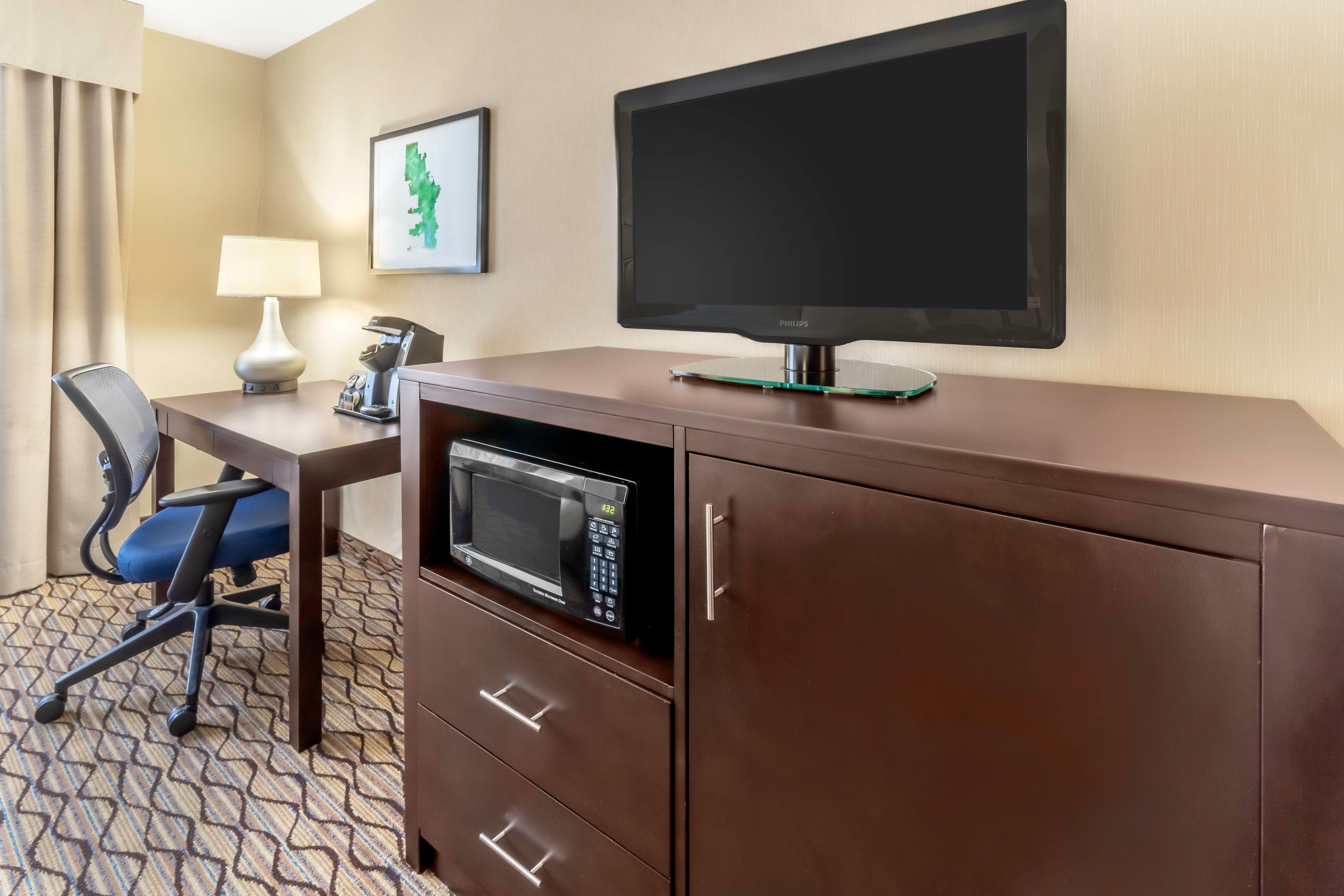 Holiday Inn Milwaukee Airport By Ihg Exterior photo