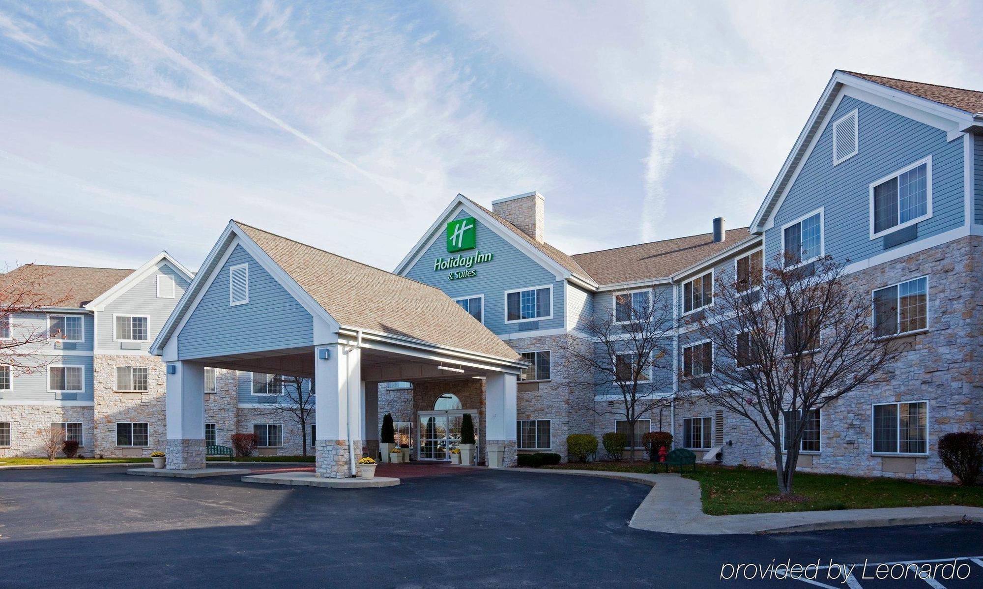 Holiday Inn Milwaukee Airport By Ihg Exterior photo