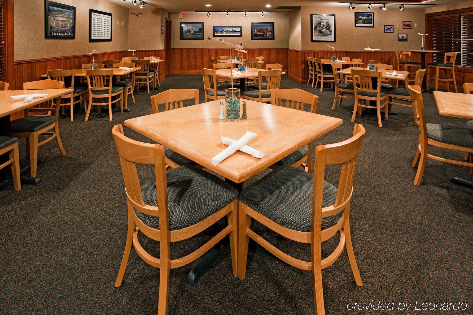 Holiday Inn Milwaukee Airport By Ihg Exterior photo