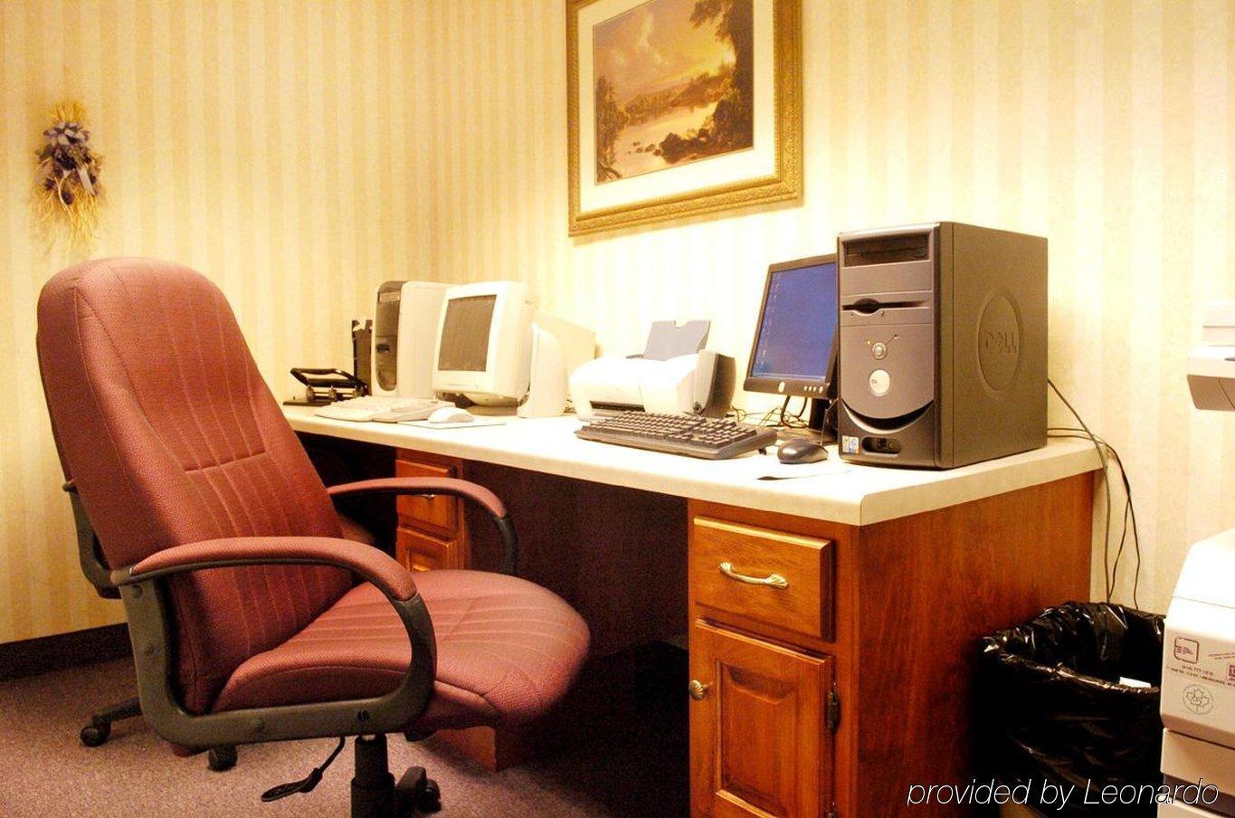 Holiday Inn Milwaukee Airport By Ihg Facilities photo