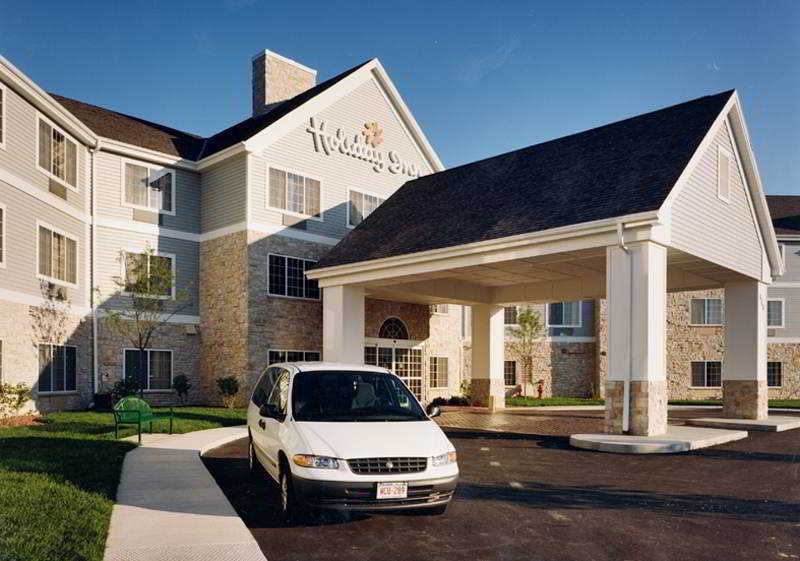 Holiday Inn Milwaukee Airport By Ihg Exterior photo